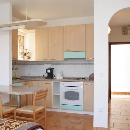 By The Sea Tri Zala, Korcula - 4351 Апартаменты *