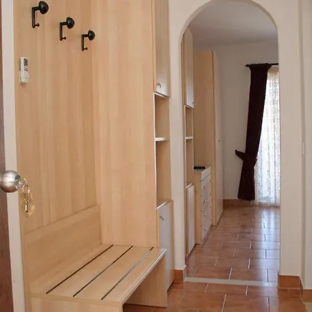 By The Sea Tri Zala, Korcula - 4351